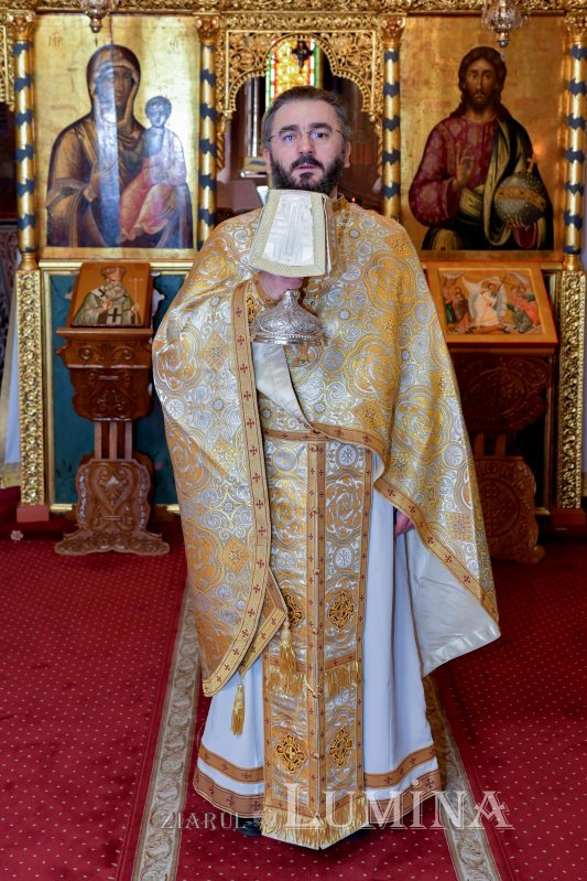 „Prin sfinții români, poporul nostru are în cer mai mulți mijlocitori” 335177