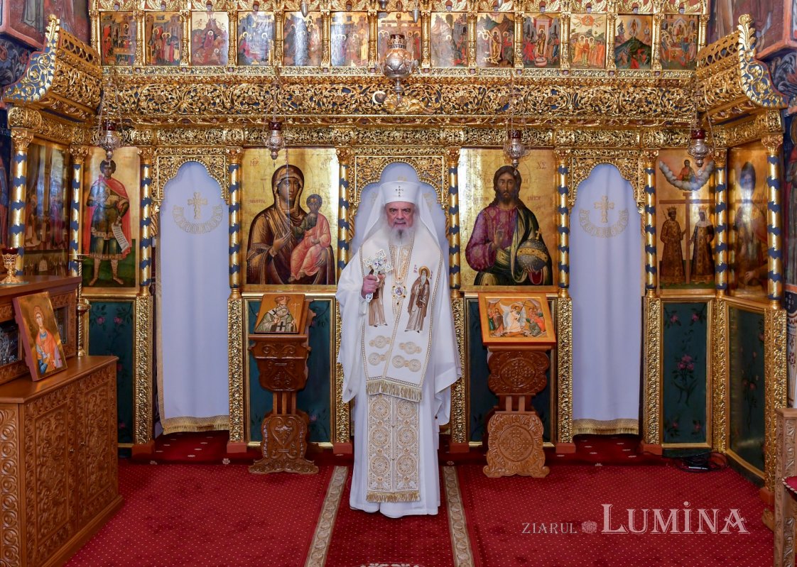 „Prin sfinții români, poporul nostru are în cer mai mulți mijlocitori” 335178