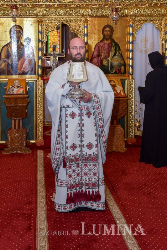 Cinstire adusă Botezătorului Domnului la Reședința Patriarhală 335406