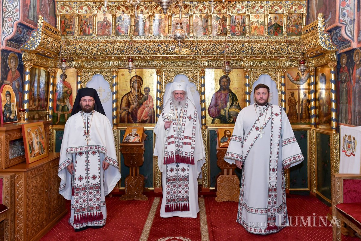 Cinstire adusă Botezătorului Domnului la Reședința Patriarhală 335409