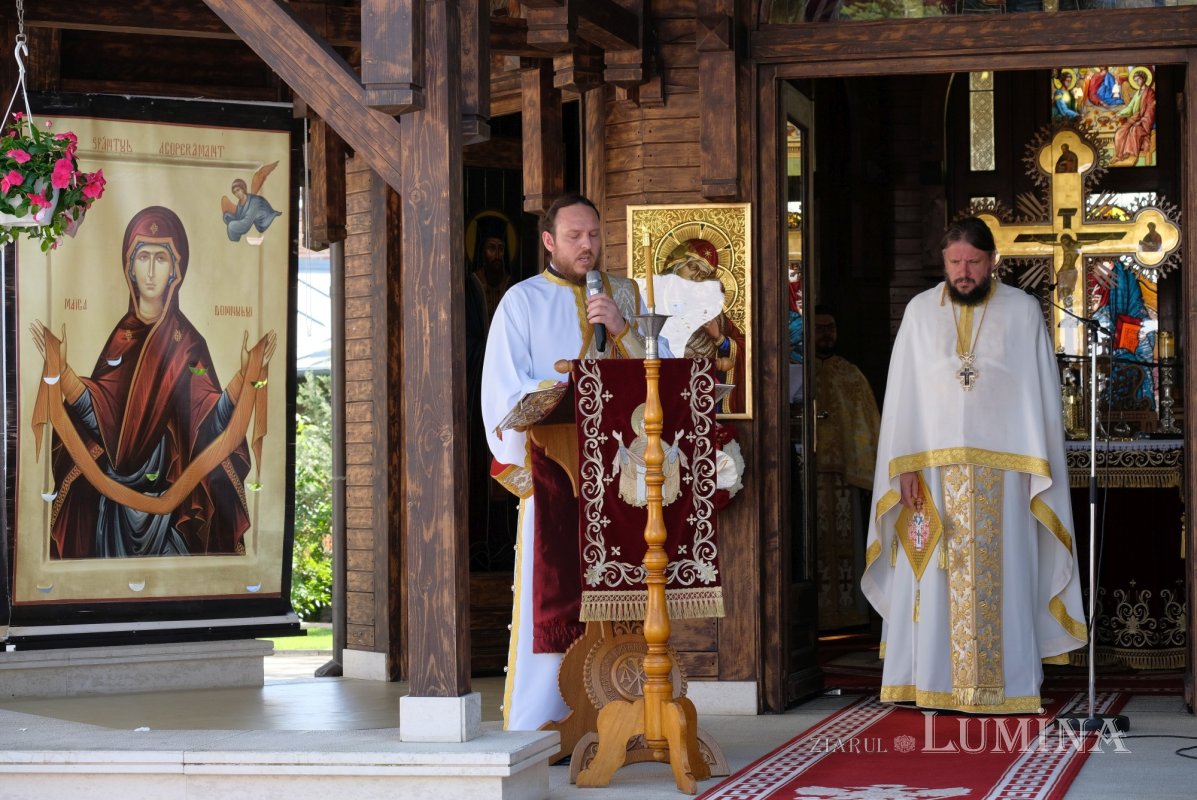 Mănăstirea Plumbuita din Capitală şi‑a sărbătorit ocrotitorul spiritual 335479