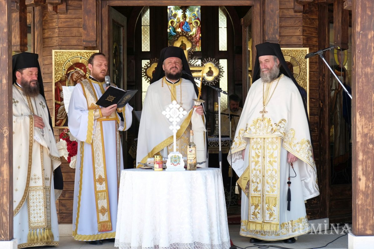 Mănăstirea Plumbuita din Capitală şi‑a sărbătorit ocrotitorul spiritual 335487