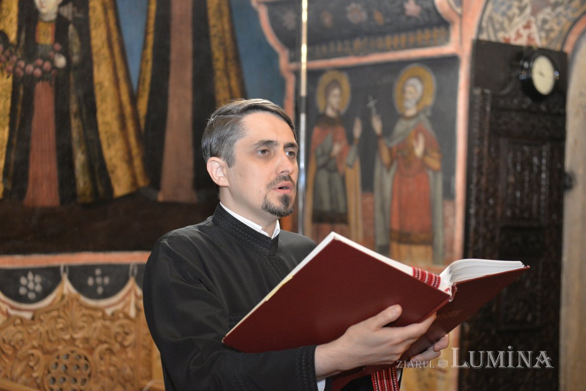 „Chemați de Hristos să Îi slujească  în planul de mântuire a lumii” 335715