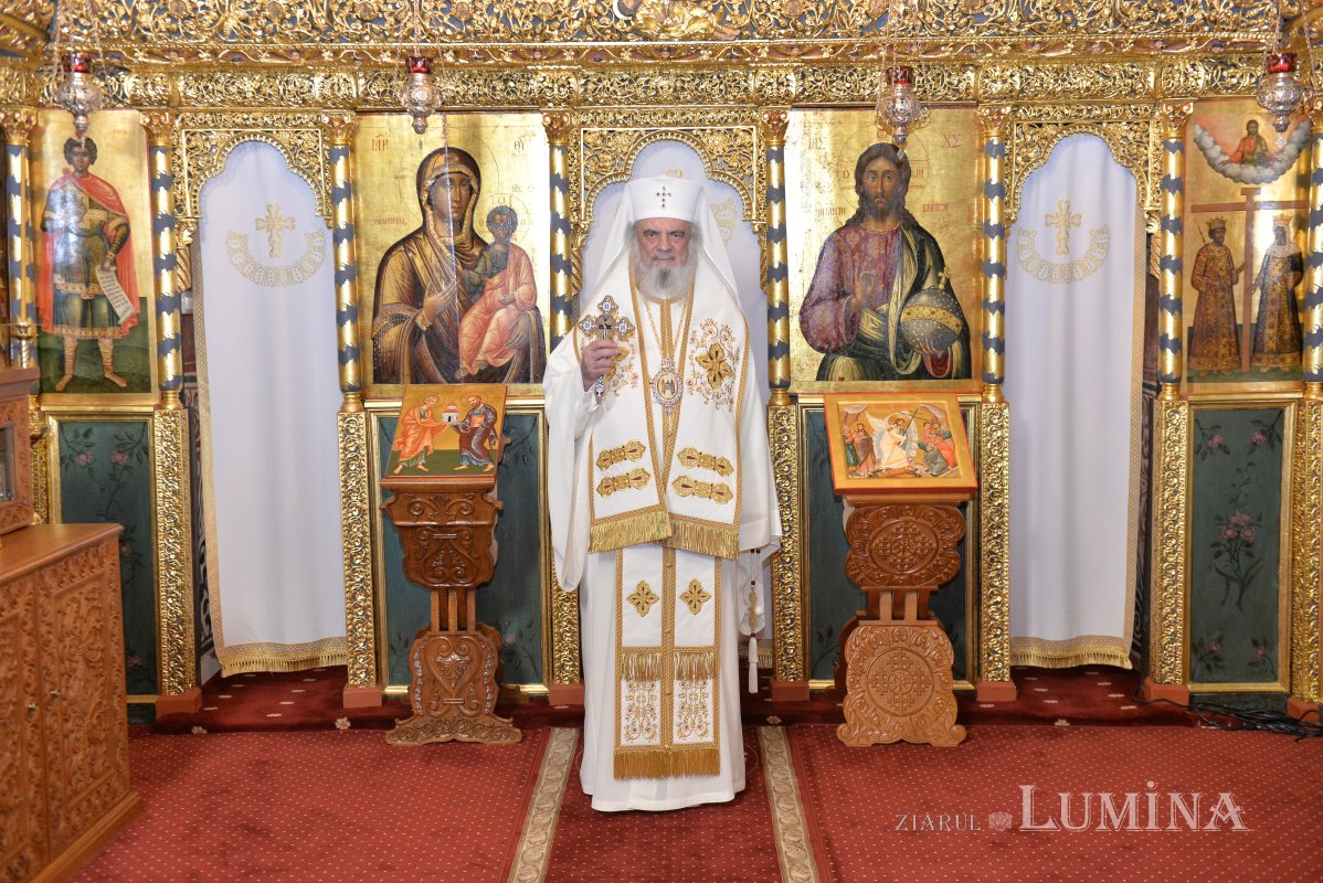 „Chemați de Hristos să Îi slujească  în planul de mântuire a lumii” 335718