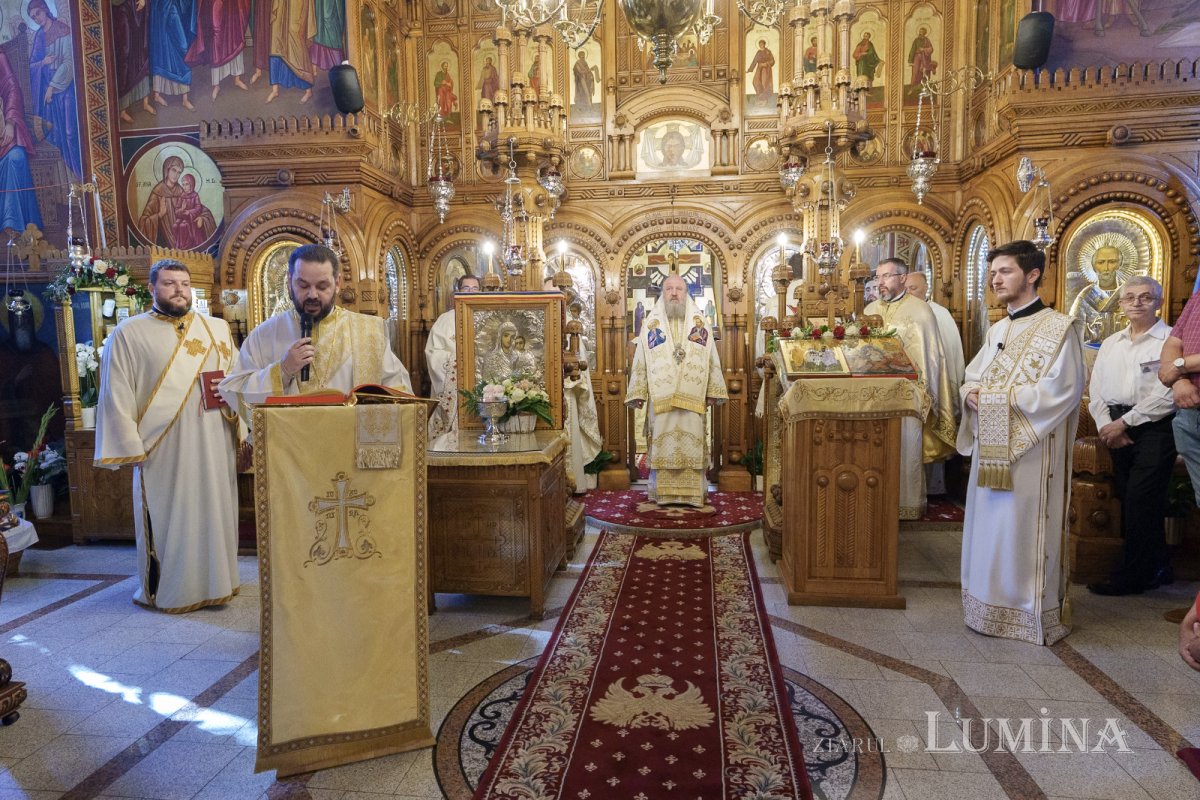 Parohia „Buna Vestire”-Belu la sărbătoarea centenarului 335753
