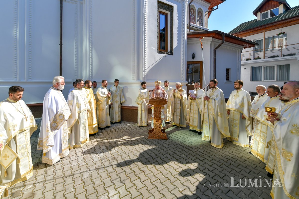Sfințirea bisericii Parohiei Parc Ghencea din Capitală 335731