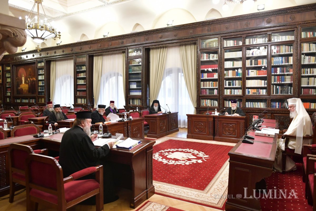 Sinodul Mitropoliei Munteniei și Dobrogei întrunit la București 335842
