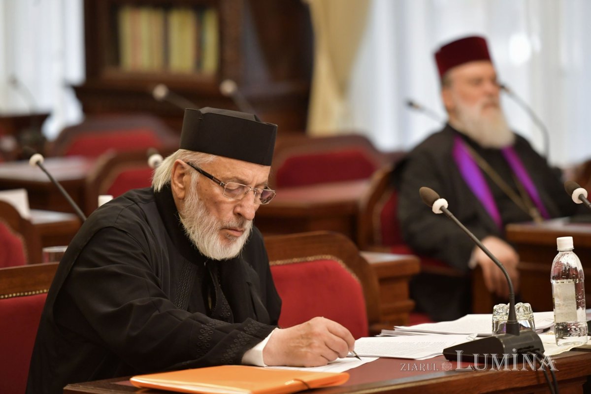 Sinodul Mitropoliei Munteniei și Dobrogei întrunit la București 335843