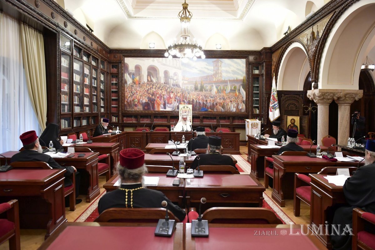 Sinodul Mitropoliei Munteniei și Dobrogei întrunit la București 335846