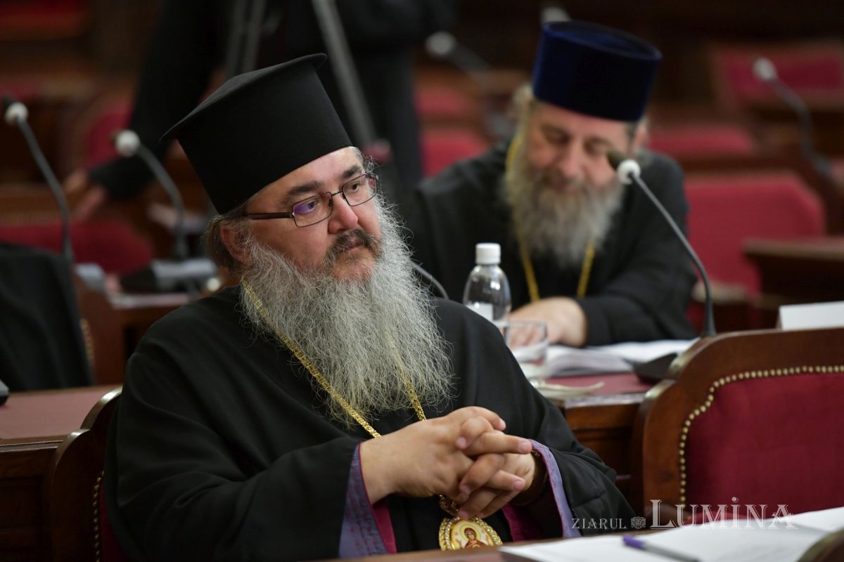 Sinodul Mitropoliei Munteniei și Dobrogei întrunit la București 335850