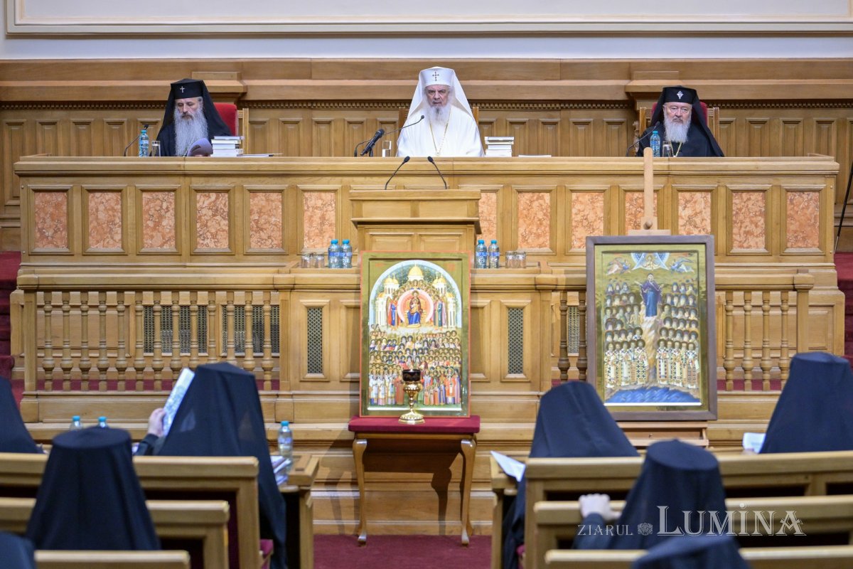 Întrunirea Sfântului Sinod al Bisericii Ortodoxe Române 335924