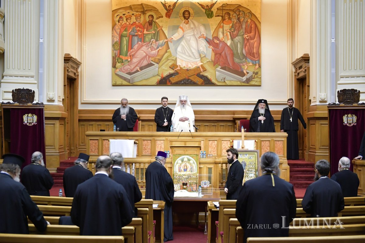 Doi noi Episcopi-vicari aleși de Sfântul Sinod 336029