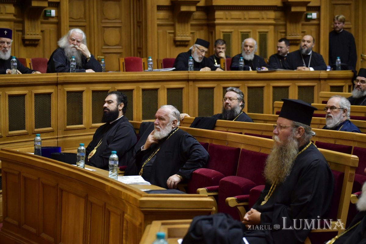 Doi noi Episcopi-vicari aleși de Sfântul Sinod 336035