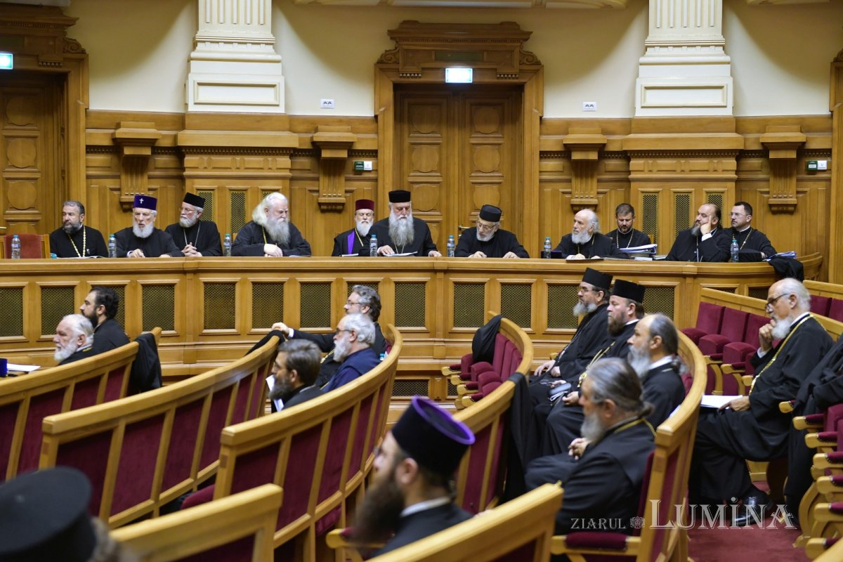 Doi noi Episcopi-vicari aleși de Sfântul Sinod 336037