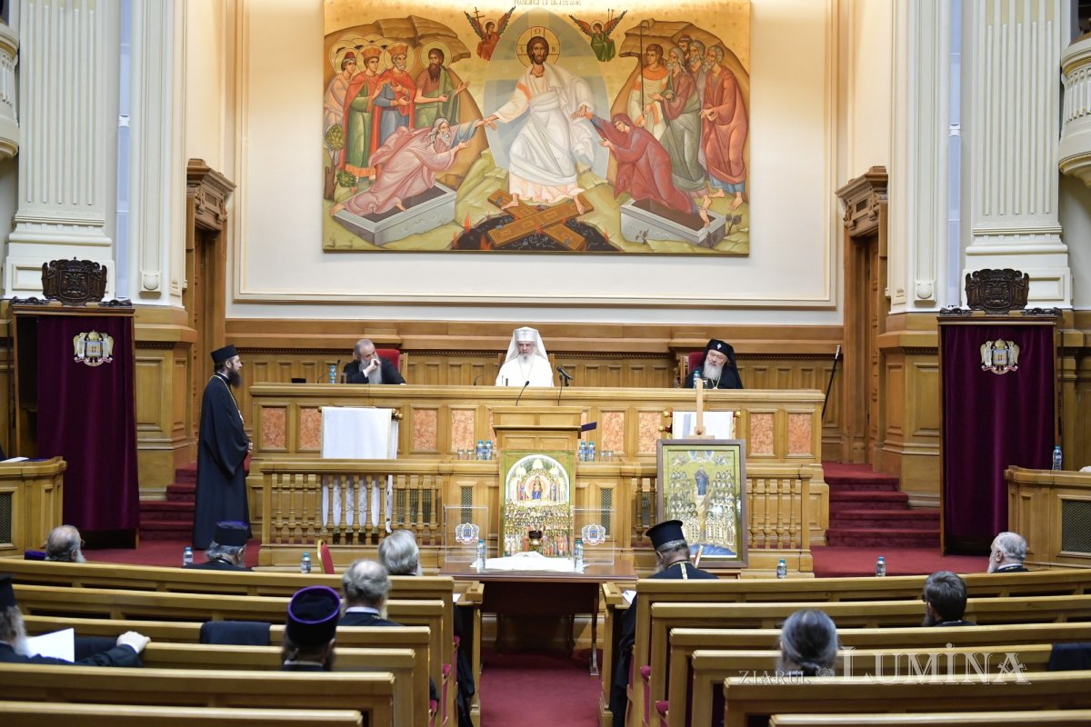 Doi noi Episcopi-vicari aleși de Sfântul Sinod 336038