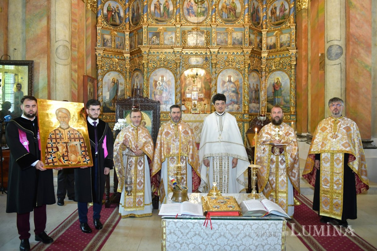 Promoția Centenarului Patriarhiei Române a Facultății „Justinian Patriarhul” 336128