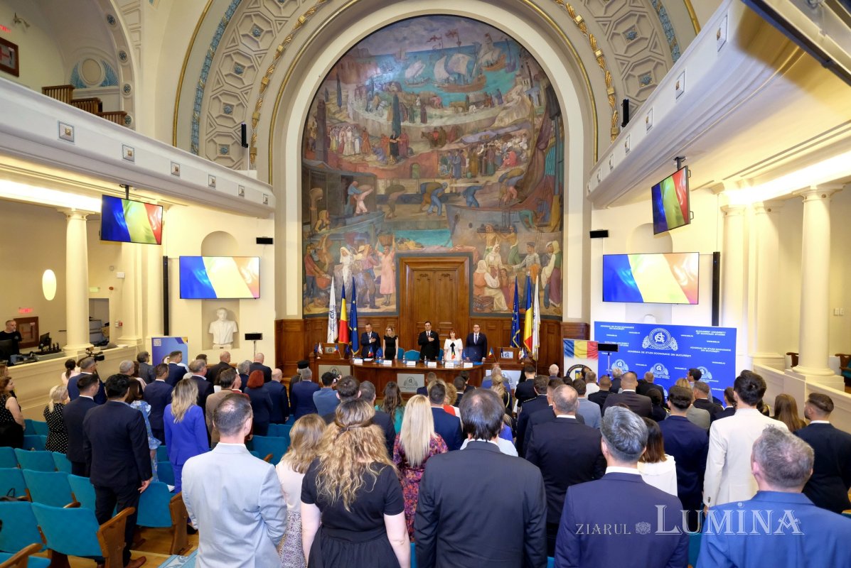 Ziua polițistului de penitenciare marcată la ASE și pe Colina Patriarhiei 336223