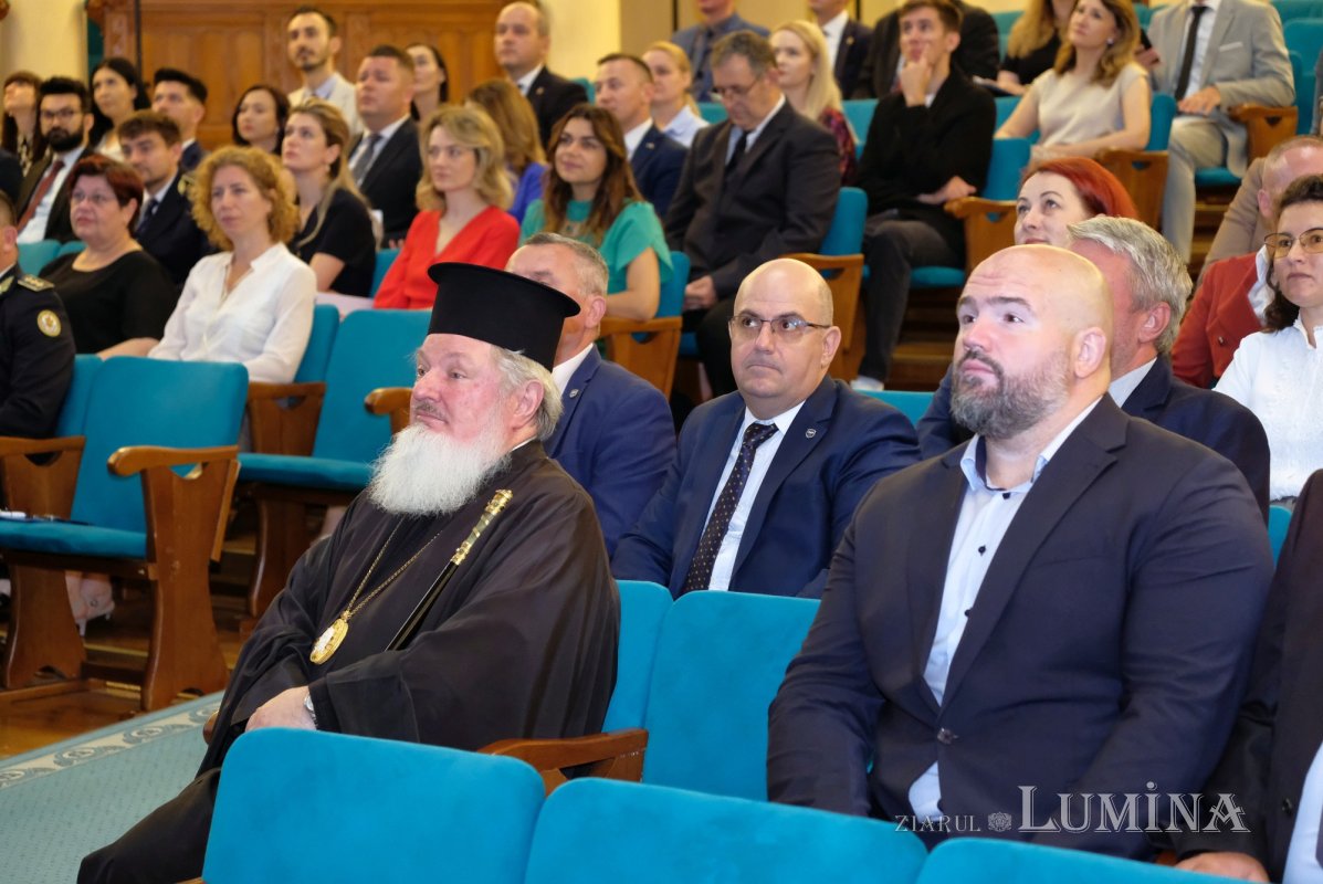 Ziua polițistului de penitenciare marcată la ASE și pe Colina Patriarhiei 336225