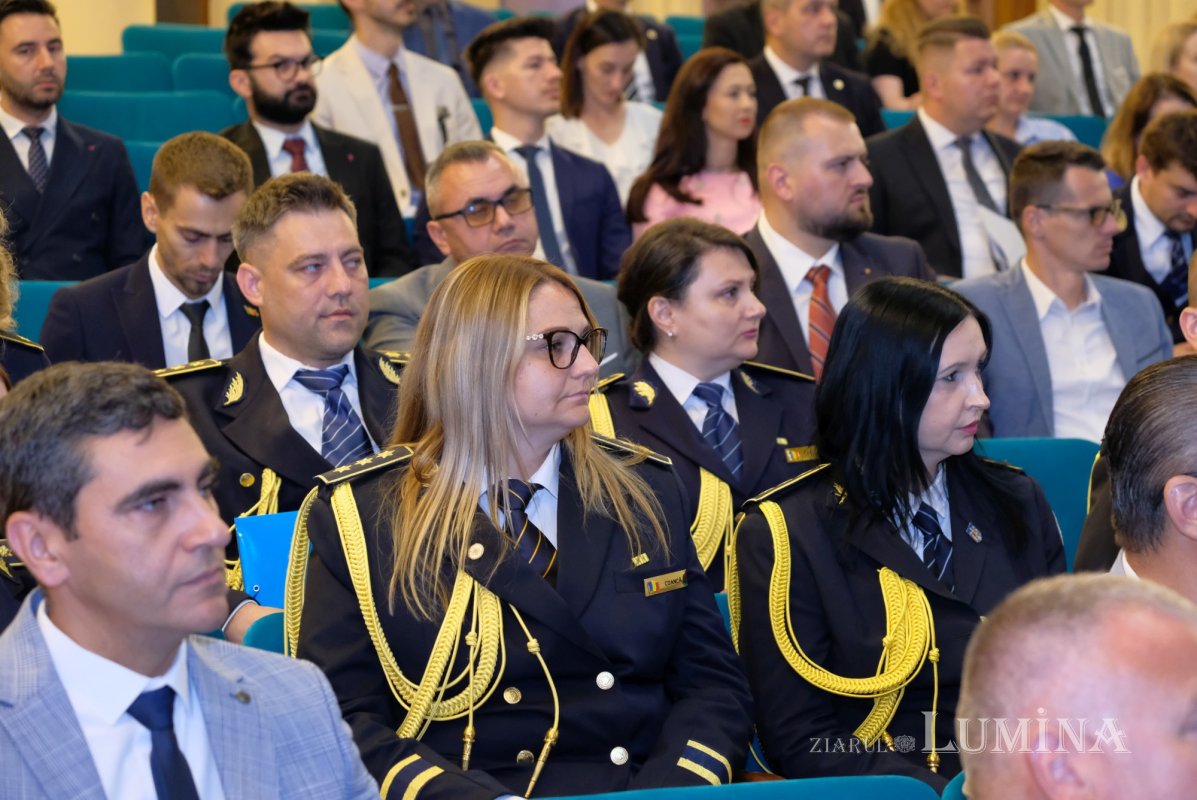 Ziua polițistului de penitenciare marcată la ASE și pe Colina Patriarhiei 336228