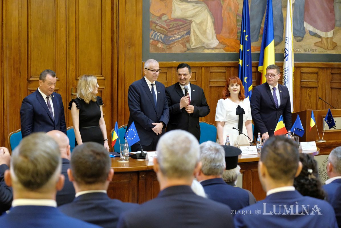 Ziua polițistului de penitenciare marcată la ASE și pe Colina Patriarhiei 336233