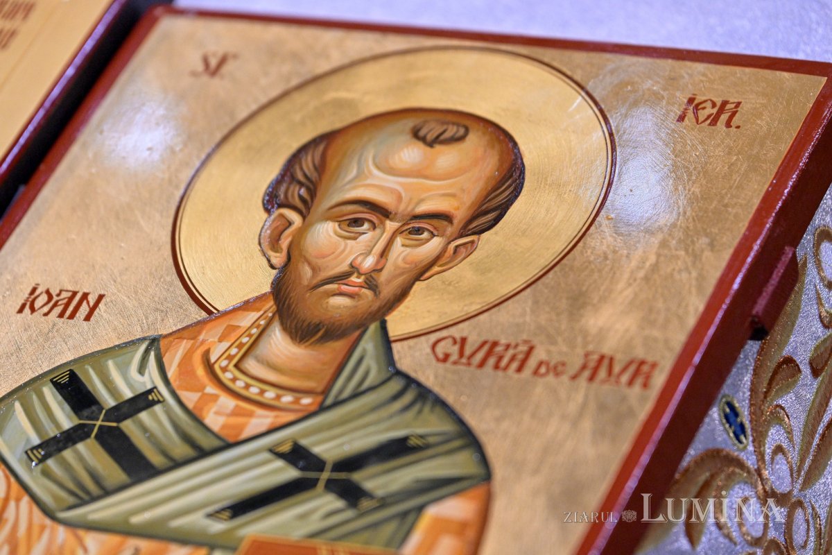 Întâmpinarea cinstitului cap al Sfântului Ioan Hrisostom la București 336663