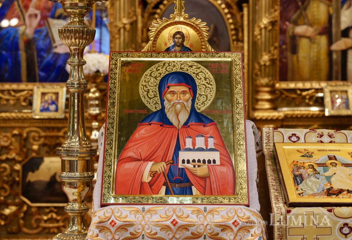 Slujba Privegherii în cinstea Aducerii moaștelor Sfântului Cuvios Dimitrie cel Nou la București 336784