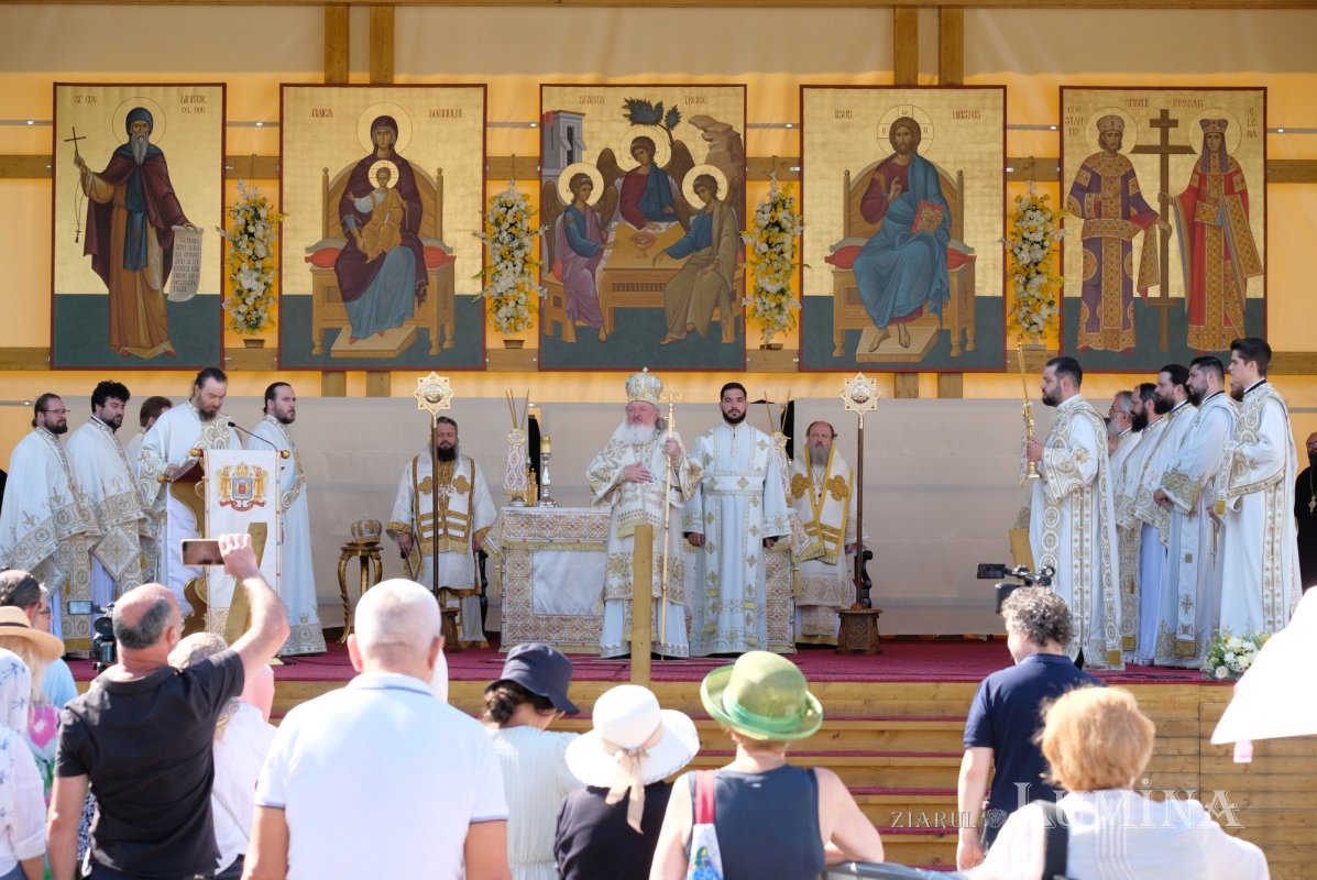 Sărbătoarea de vară a Sfântului Cuvios Dimitrie cel Nou din București 336834