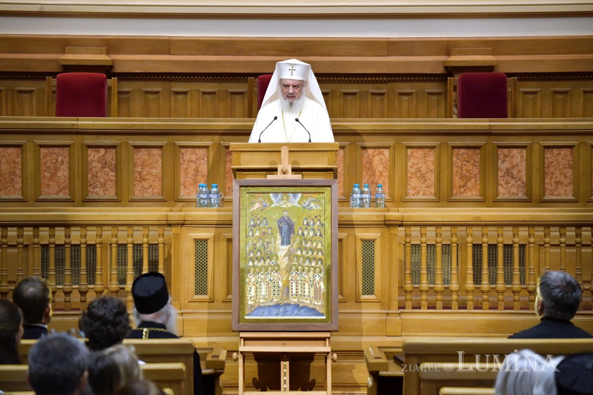 Lansarea Psaltirii în ediție bilingvă la Palatul Patriarhiei 337078