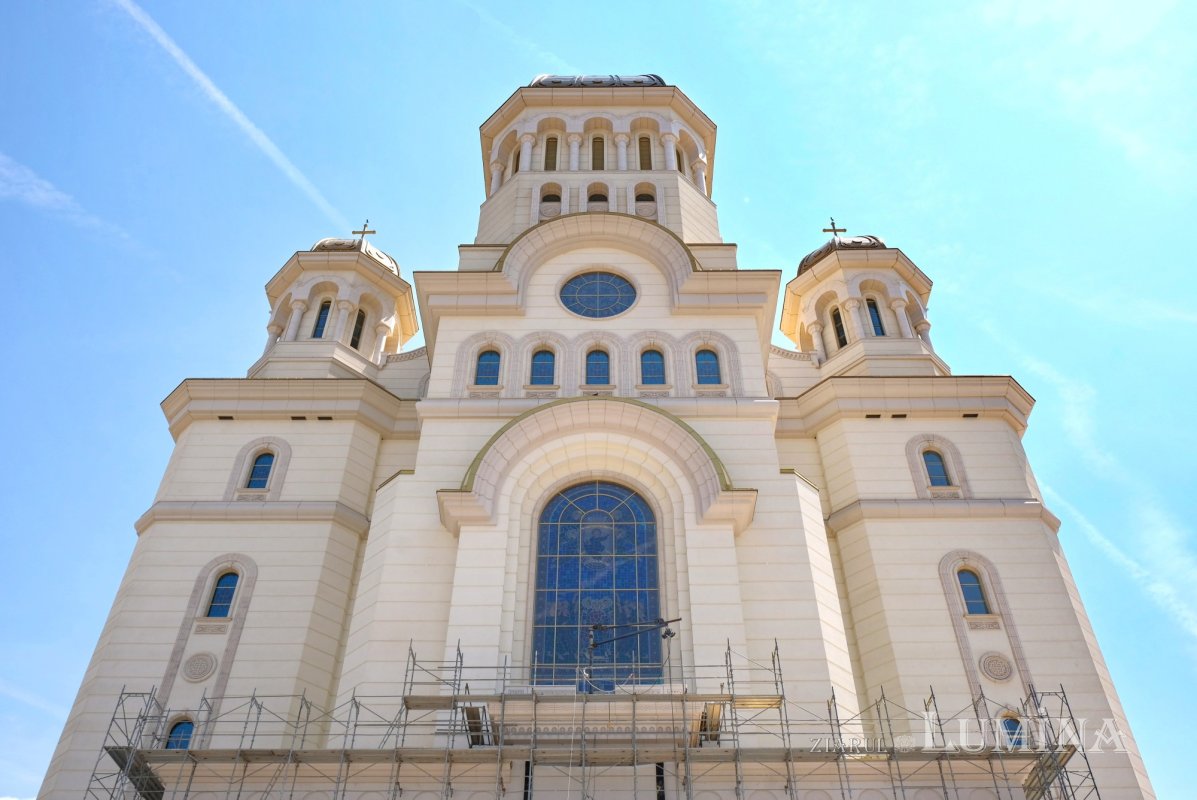 Pregătirea Catedralei Mântuirii Neamului pentru sfințirea din toamnă 337422