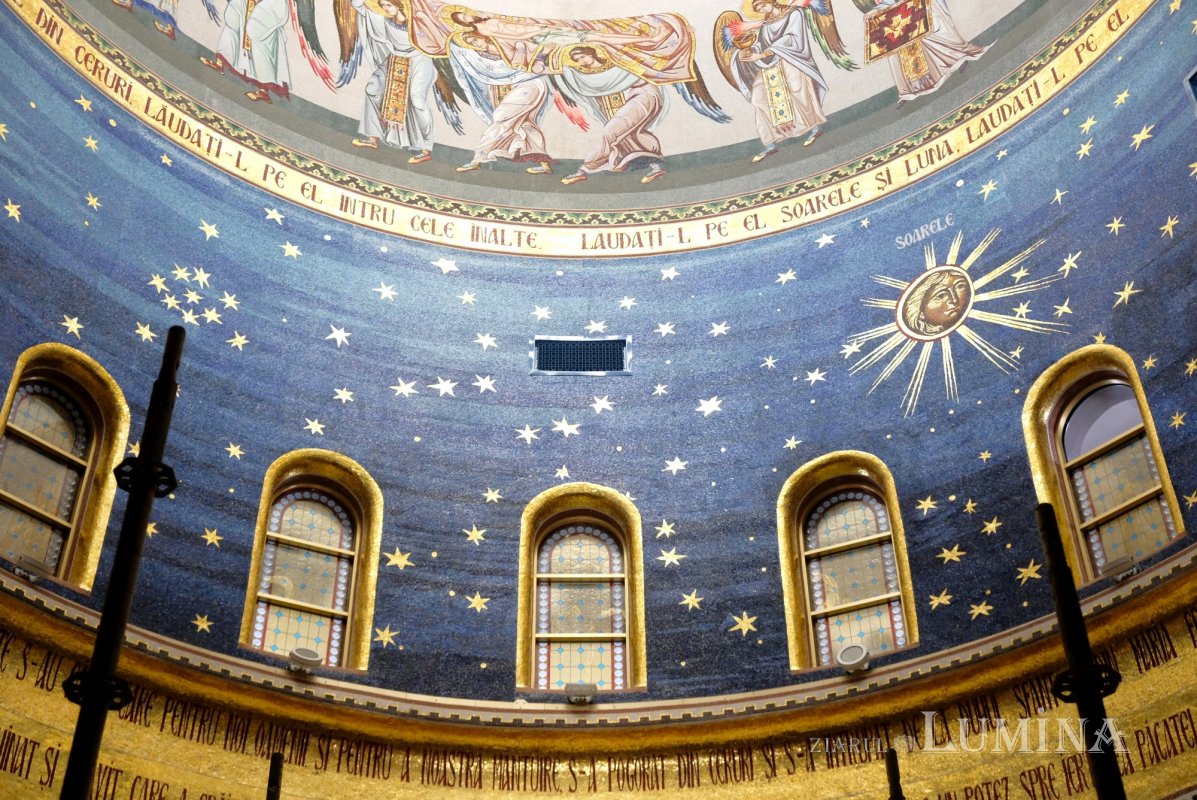 Pregătirea Catedralei Mântuirii Neamului pentru sfințirea din toamnă 337434