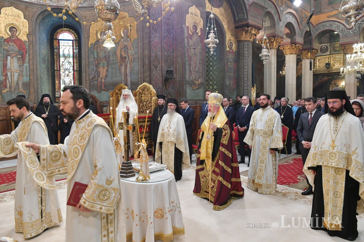 Rugăciune și recunoștință la ziua de naștere a Preafericitului Părinte Patriarh Daniel 337527
