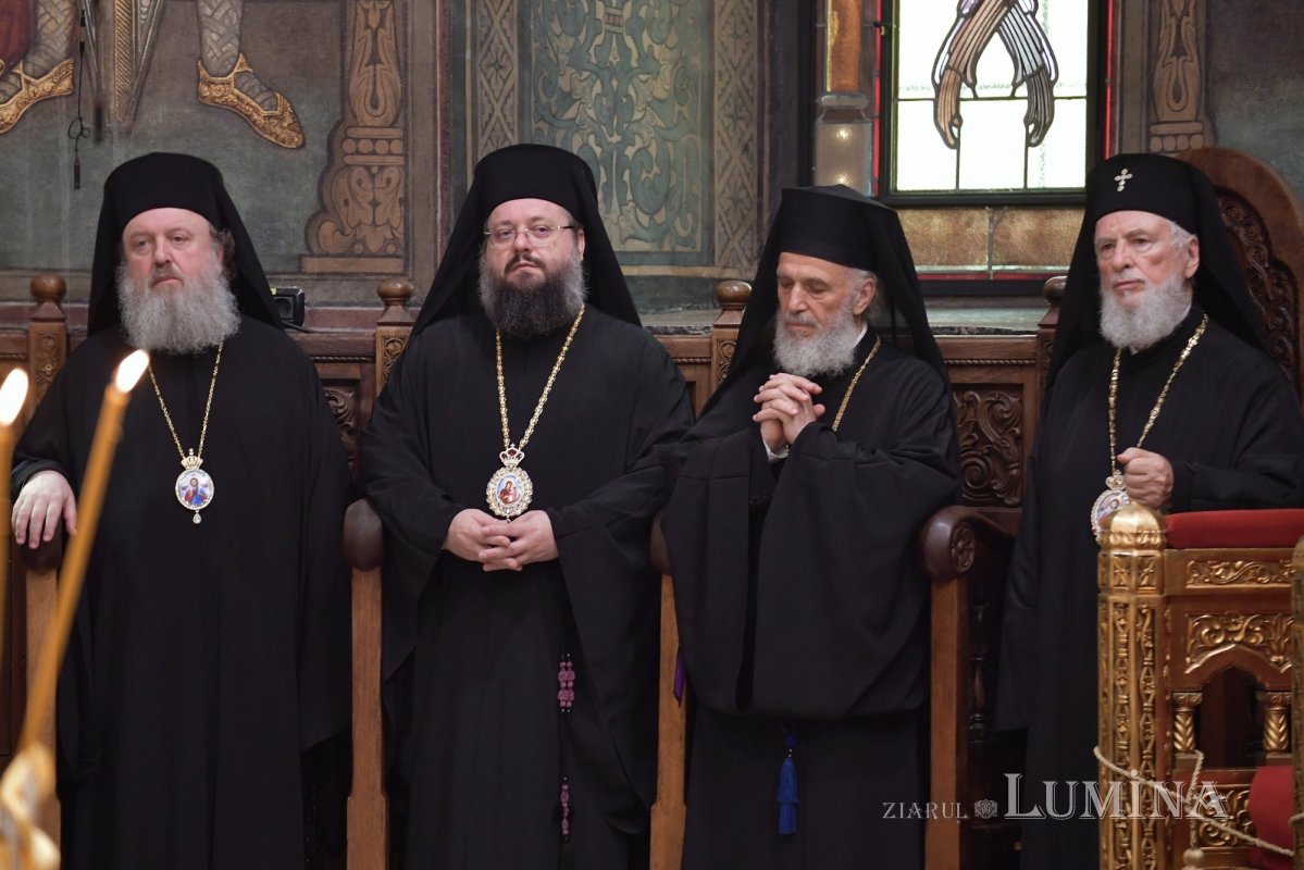 Rugăciune și recunoștință la ziua de naștere a Preafericitului Părinte Patriarh Daniel 337529