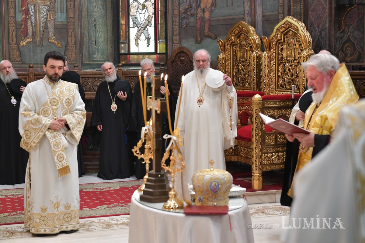 Rugăciune și recunoștință la ziua de naștere a Preafericitului Părinte Patriarh Daniel 337532