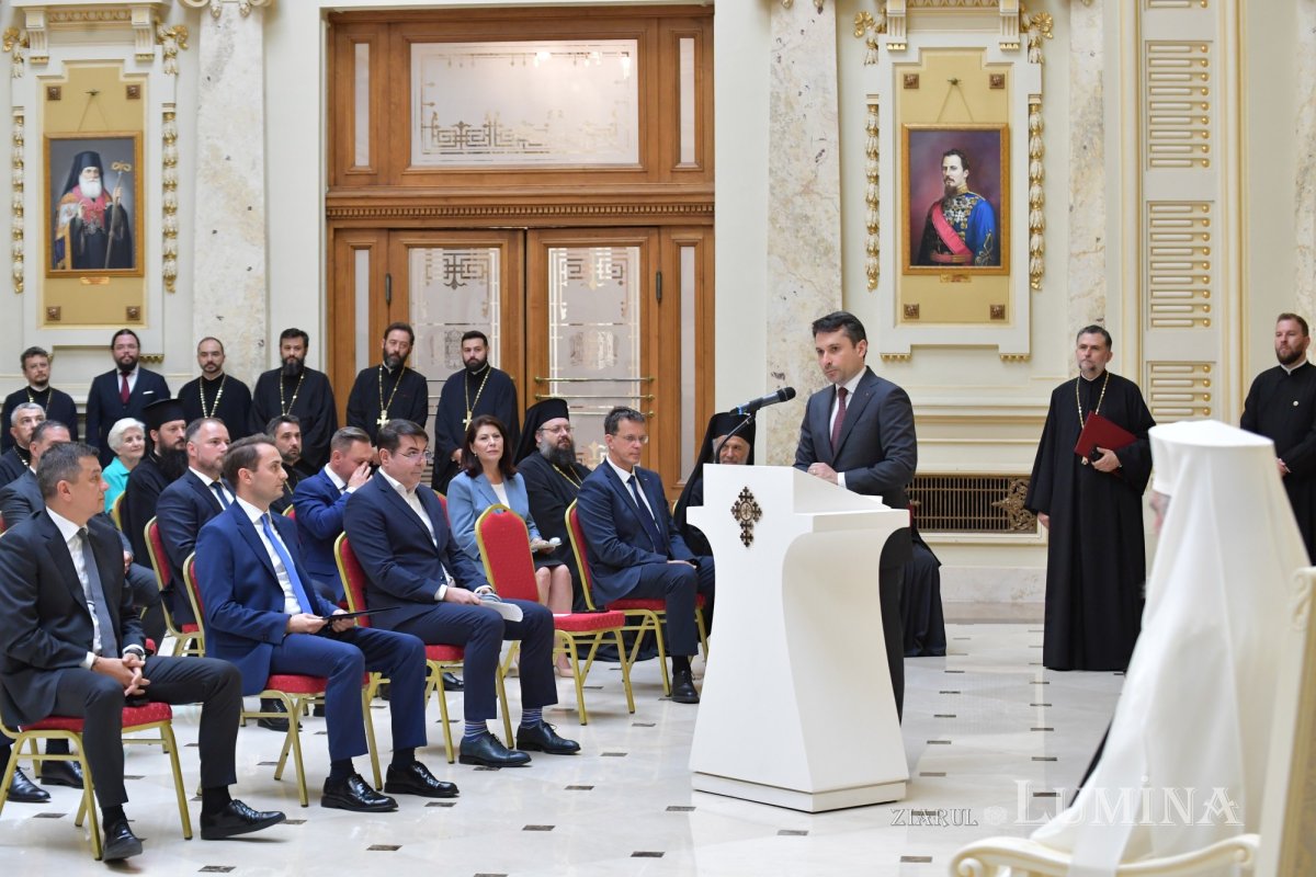 Rugăciune și recunoștință la ziua de naștere a Preafericitului Părinte Patriarh Daniel 337550