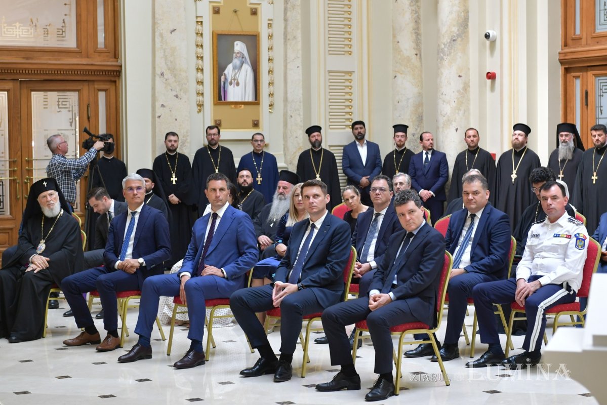 Rugăciune și recunoștință la ziua de naștere a Preafericitului Părinte Patriarh Daniel 337554