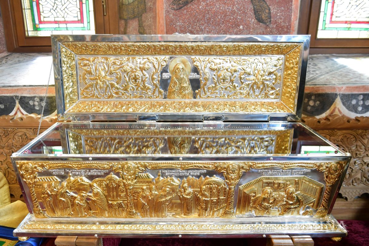 Racle noi pentru moaștele Cuvioșilor Paisie și Cleopa de la Sihăstria 337630