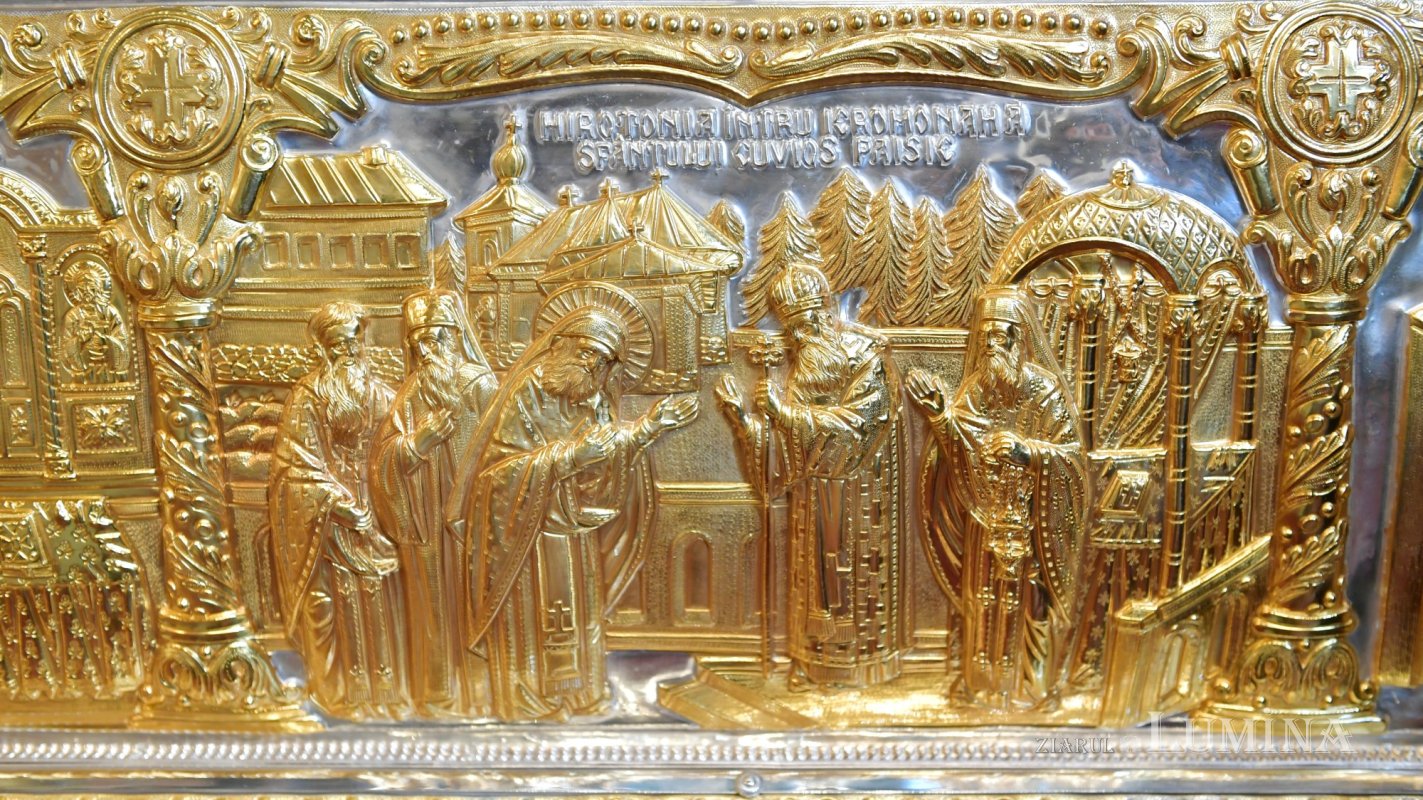 Racle noi pentru moaștele Cuvioșilor Paisie și Cleopa de la Sihăstria 337632