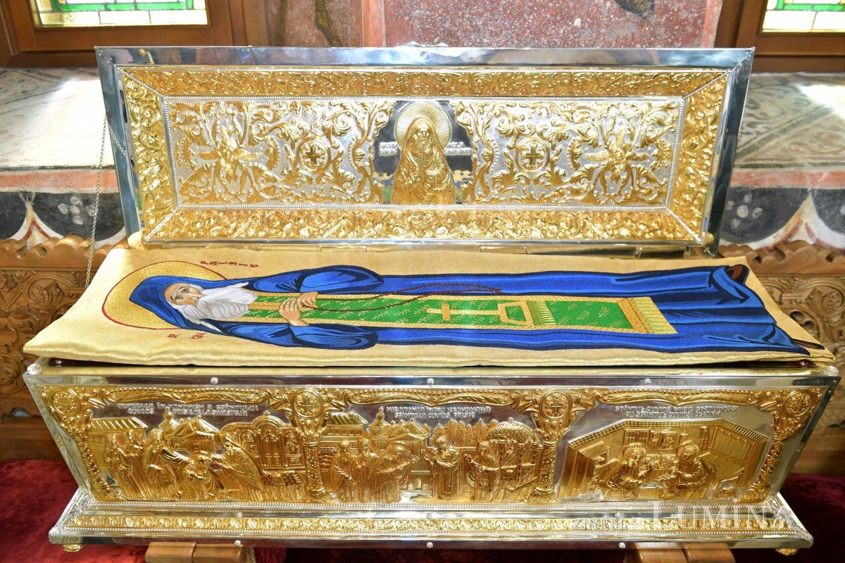 Racle noi pentru moaștele Cuvioșilor Paisie și Cleopa de la Sihăstria 337634