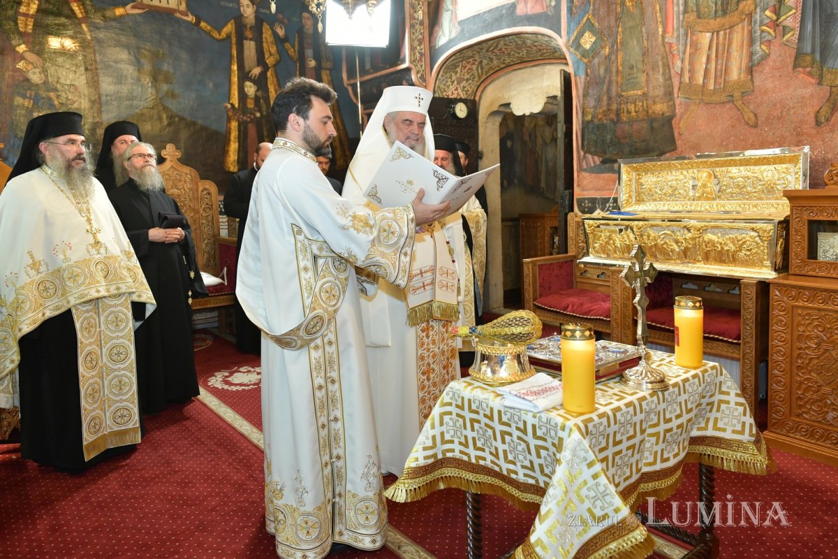 Racle noi pentru moaștele Cuvioșilor Paisie și Cleopa de la Sihăstria 337636