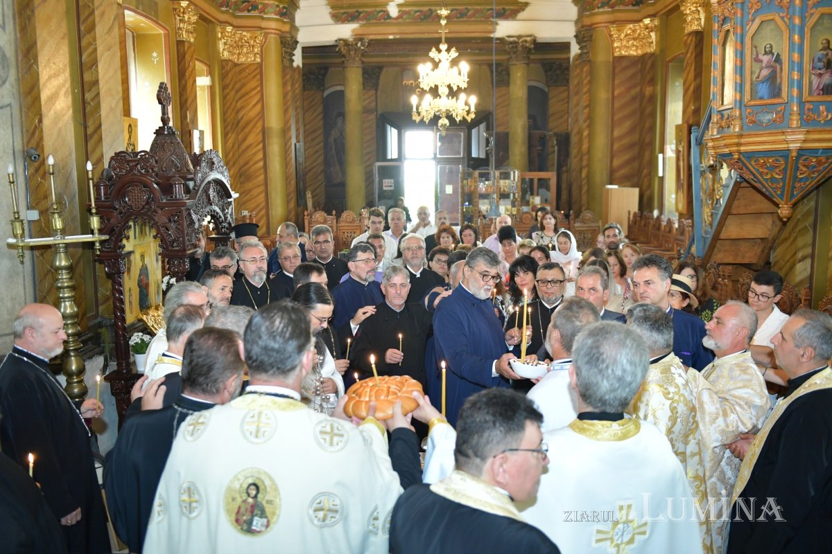 Revederea promoției 1995 a Facultății „Justinian Patriarhul” 338145