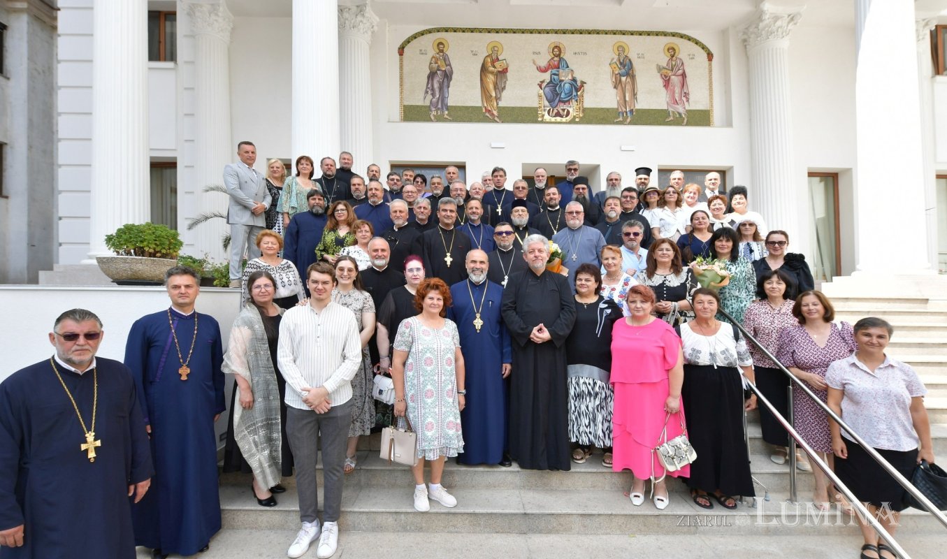 Revederea promoției 1995 a Facultății „Justinian Patriarhul” 338151