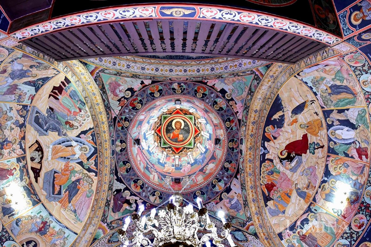 Sclipirile Luminii: Ansamblul medieval Mănăstirea Apostolache, judeţul Prahova 338166