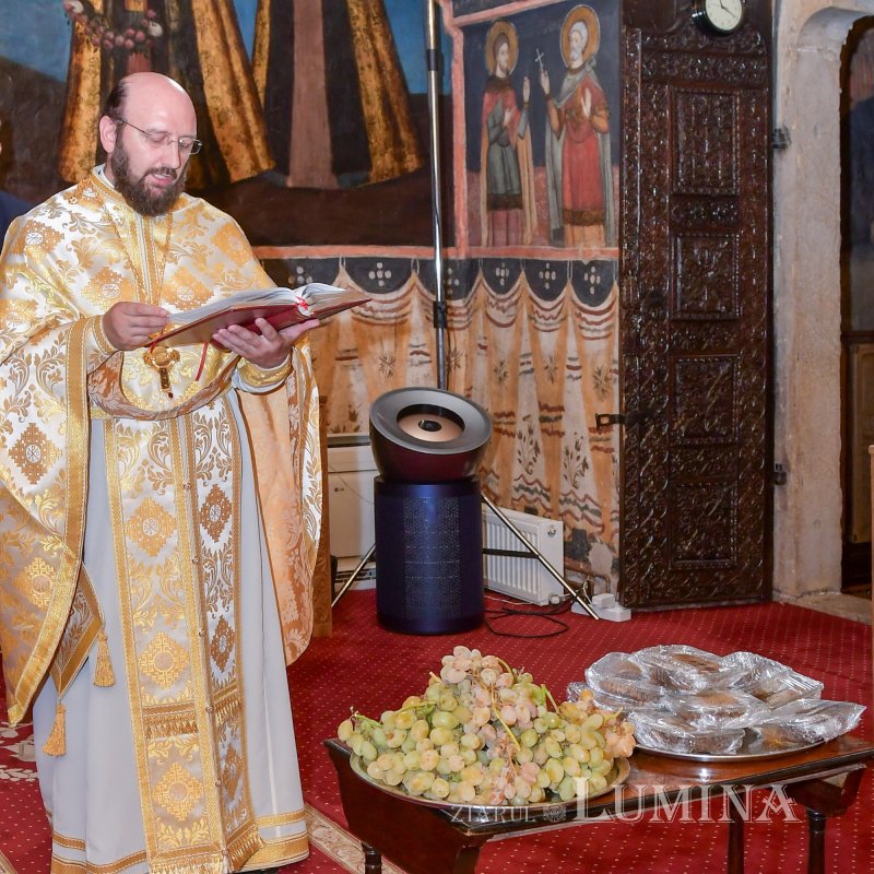 „Schimbarea la Față este icoana profetică a Bisericii întregi” 338625