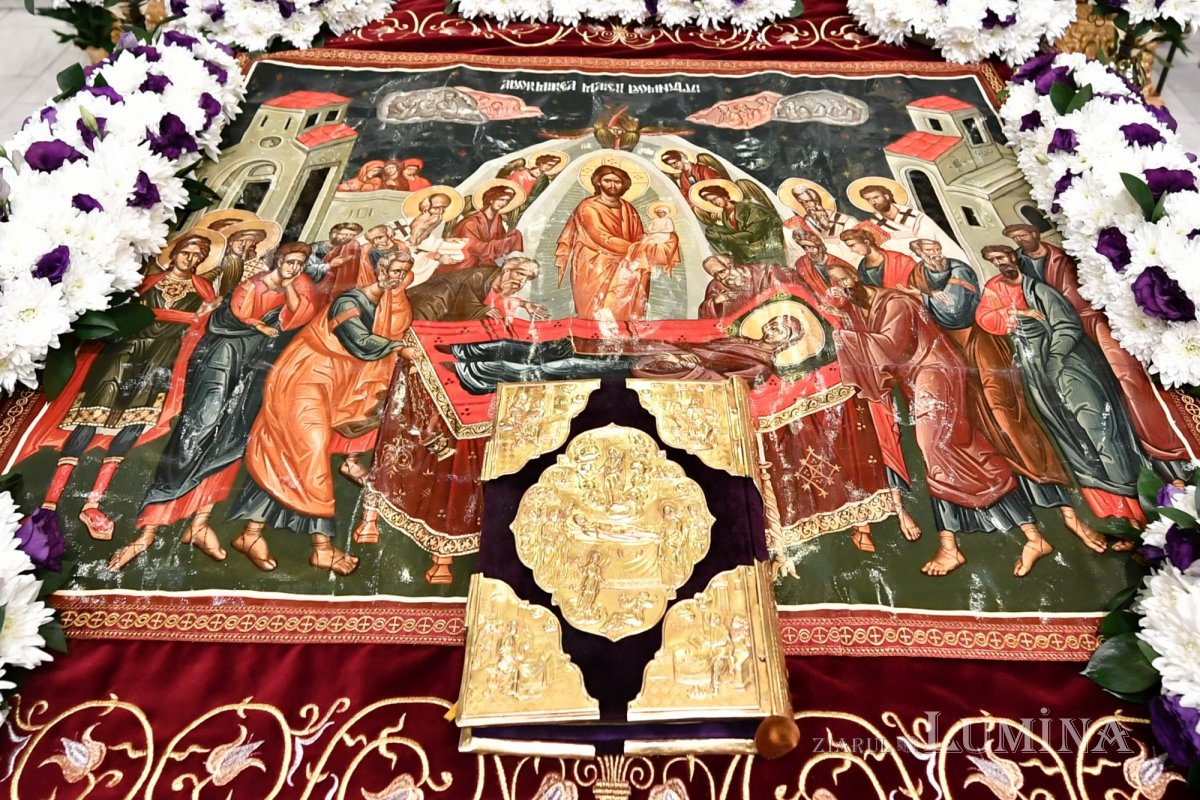 „Izvorul Vieții în mormânt se pune și scară către Cer mormântul se face” 339087