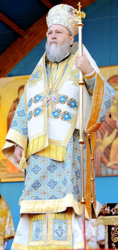 Mitropolitul Dionisie al Corintului - candelă apostolică luminată de Duhul Adevărului  339105