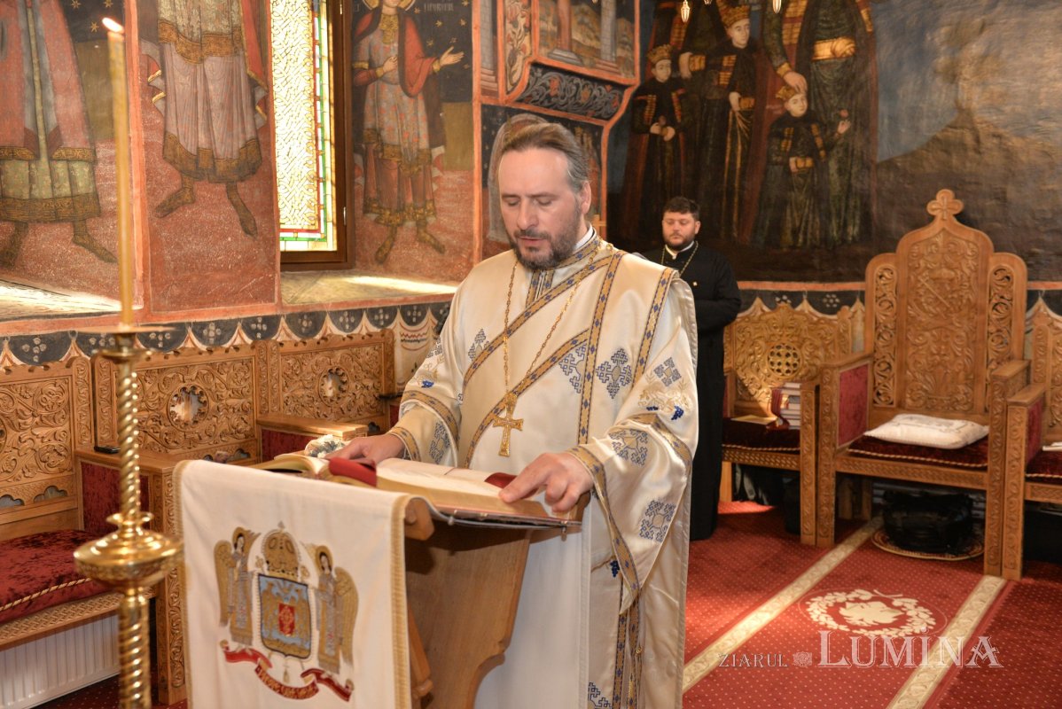 „Mutarea Maicii Domnului întru slava lui Hristos este cinstirea ei supremă de către Fiul ei” 339195