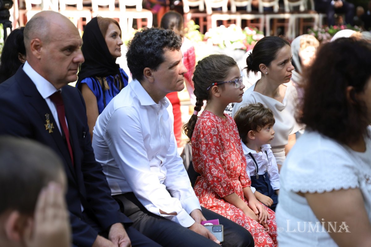 Trei ierarhi au liturghisit la hramul Mănăstirii Brâncoveanu 339286