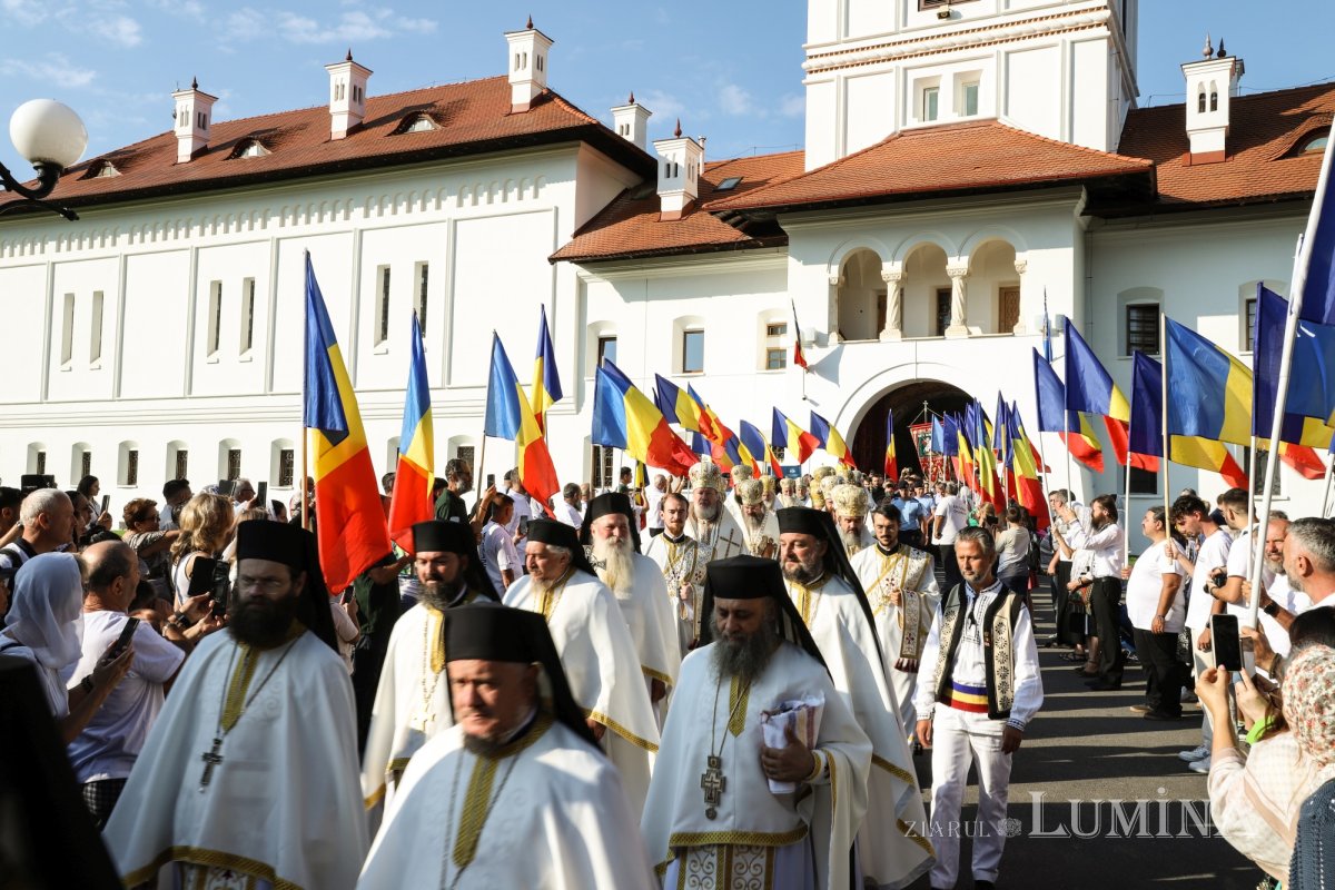 Proclamarea locală a canonizării Sfântului Serafim cel Răbdător de la Sâmbăta de Sus 339343