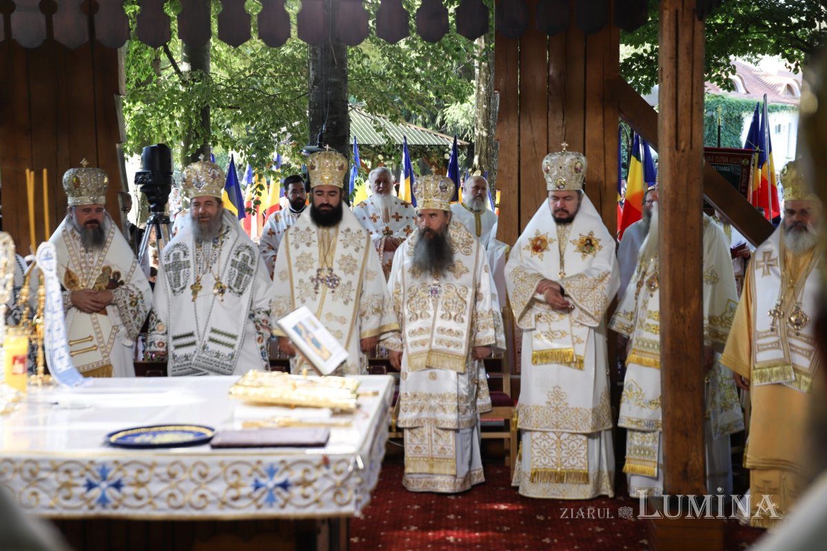 Proclamarea locală a canonizării Sfântului Serafim cel Răbdător de la Sâmbăta de Sus 339349