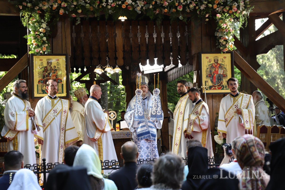 Proclamarea locală a canonizării Sfântului Serafim cel Răbdător de la Sâmbăta de Sus 339355